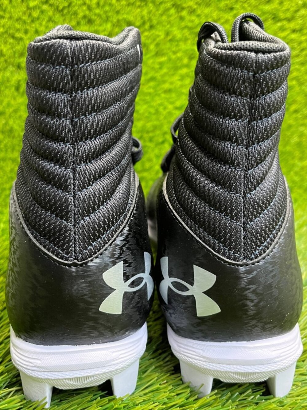 Under Armour Highlight Franchise RM 2.0 Mens Size 9 Black White Football Cleats - Picture 6 of 10